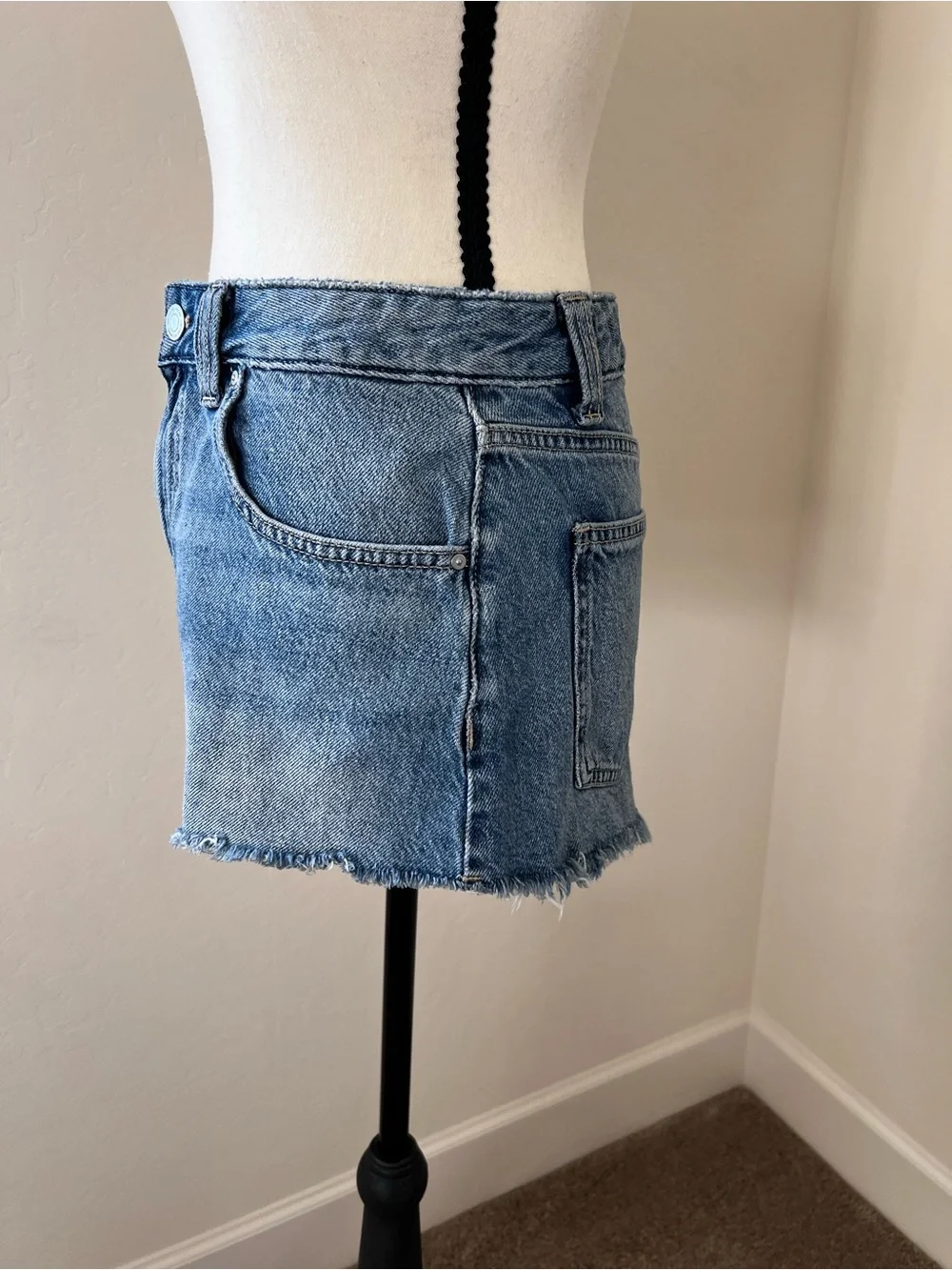 Cotton On Light Blue Frayed Hem Denim Cheeky Shorts Size 28